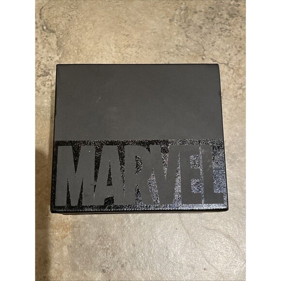 Invicta Limited Edition Marvel Watch Box with Cleaning Cloth - Picture 5 of 16